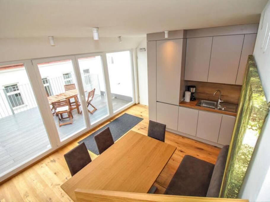 Luxury 2-Floor Rooftop Apartment With Terrace In The City Center Wenen Buitenkant foto