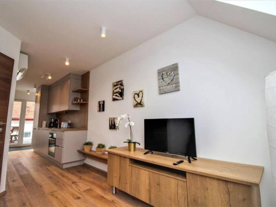 Luxury 2-Floor Rooftop Apartment With Terrace In The City Center Wenen Buitenkant foto