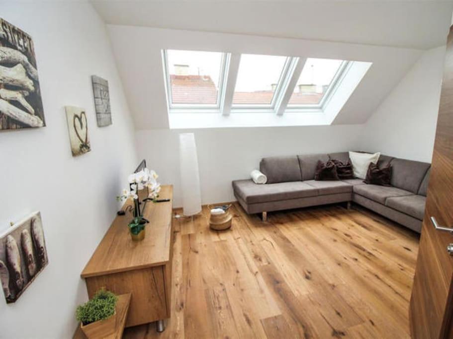 Luxury 2-Floor Rooftop Apartment With Terrace In The City Center Wenen Buitenkant foto